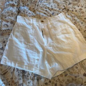 Universal Thread Women's Cream Jean Shorts